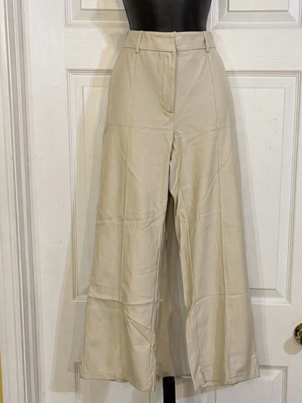 7 For All Mankind Womens Faux Leather Pants Size Large Beige faux Pockets